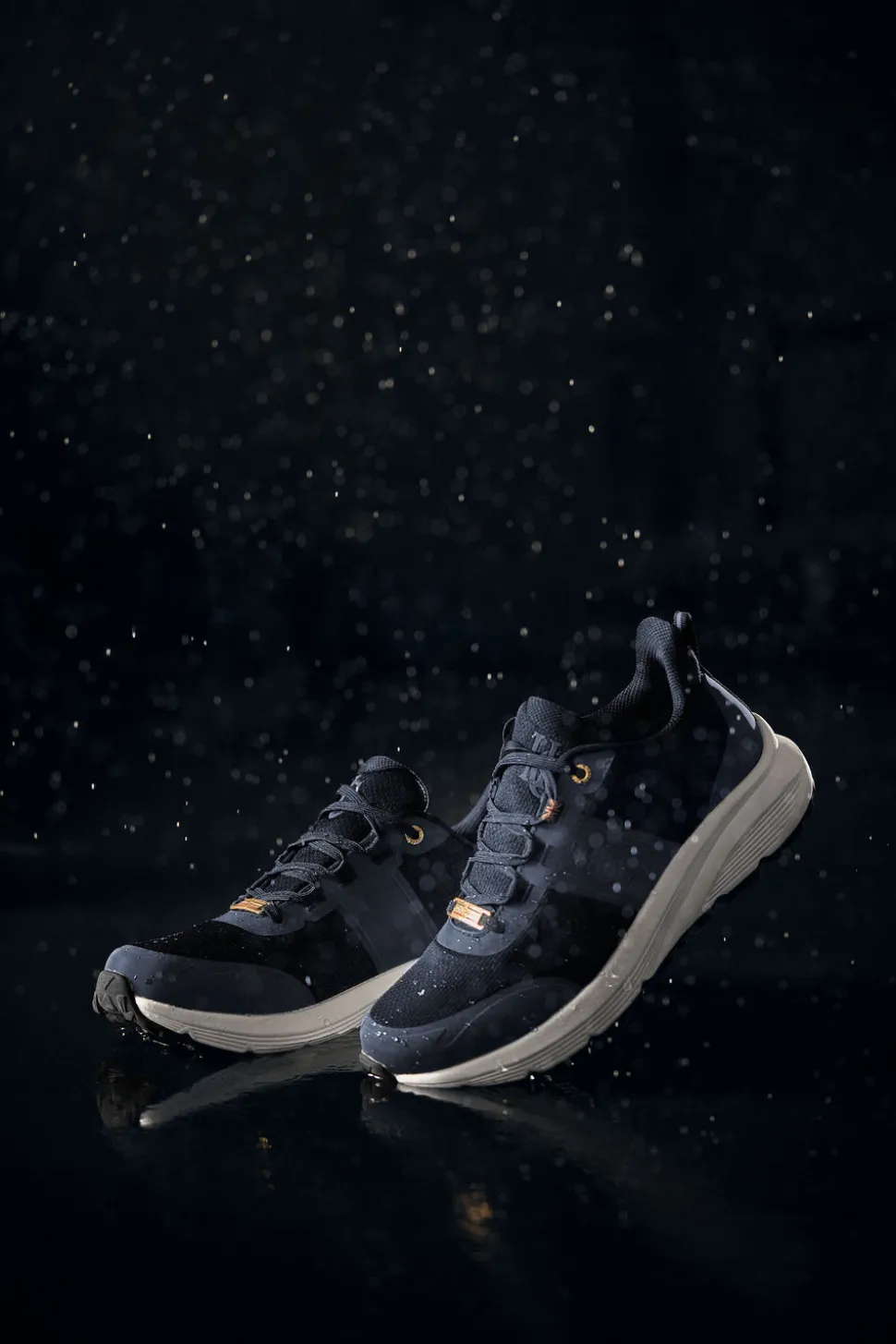 Burghley Waterproof Trainer