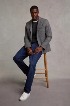 Classic Straight Jean