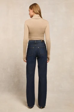 Classic Straight Jean