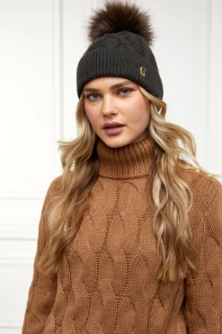 Cortina Bobble Hat