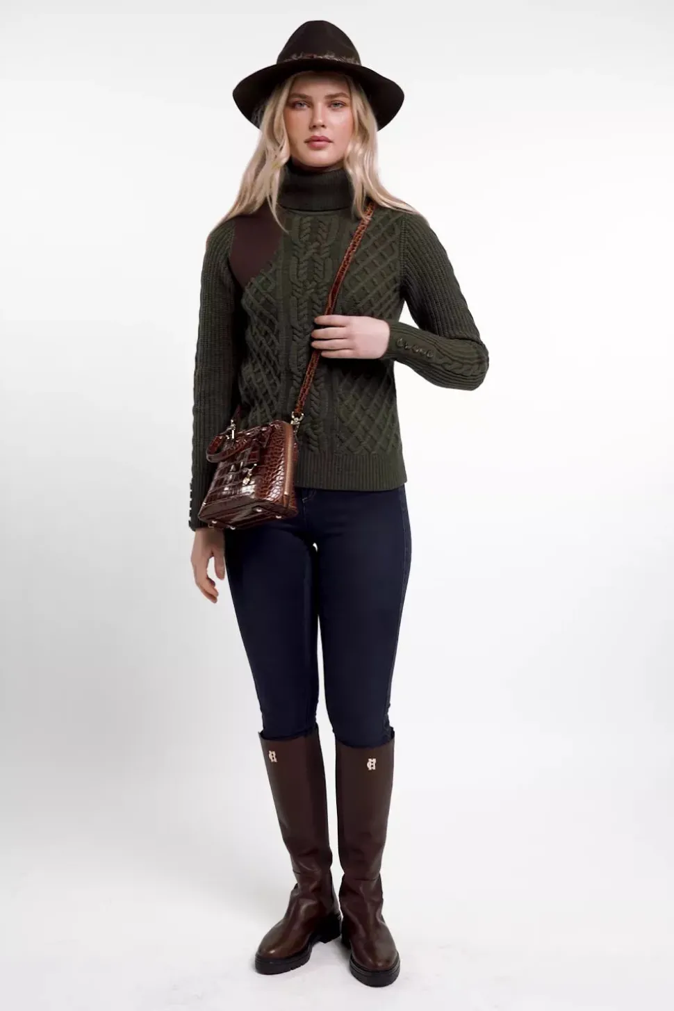 Country Roll Neck Knit