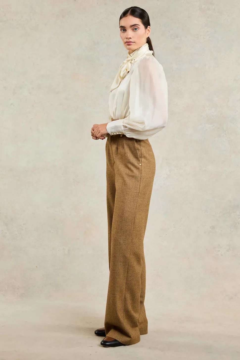 High Waisted Straight Trouser