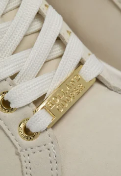 Knightsbridge Court Trainer