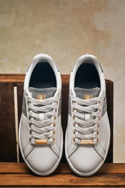Knightsbridge Court Trainer