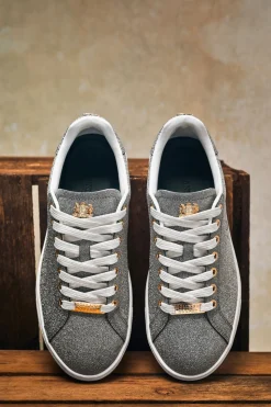 Knightsbridge Crystal Trainer