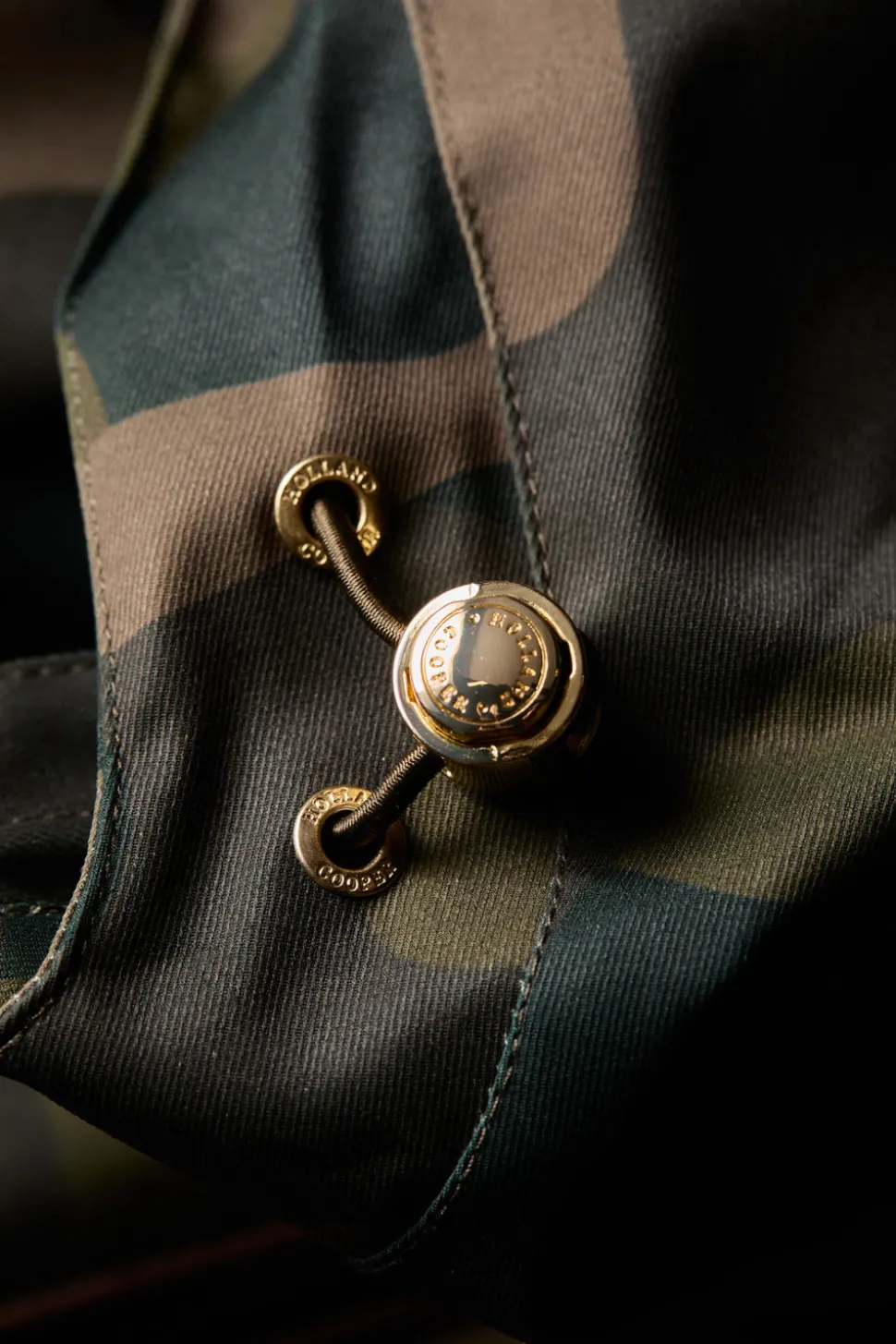 One-Size Lightweight Waterproof Coat
