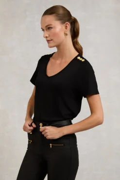Relax Fit V-Neck Tee