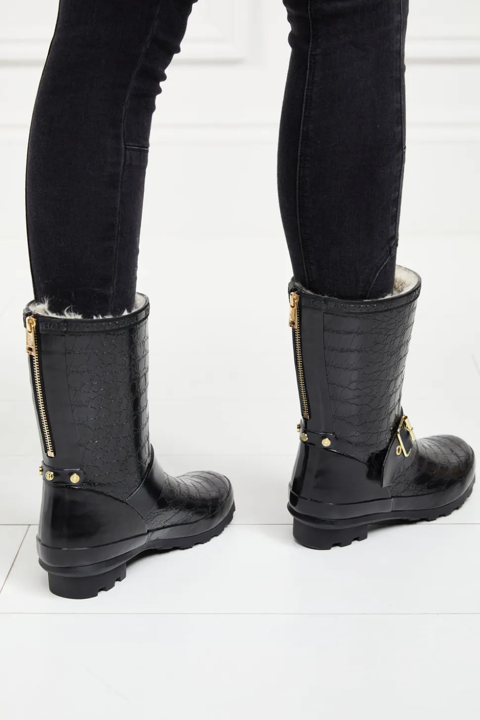 Sherpa Lined Chelsea Wellington