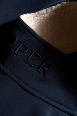Training Zip Through Sweat