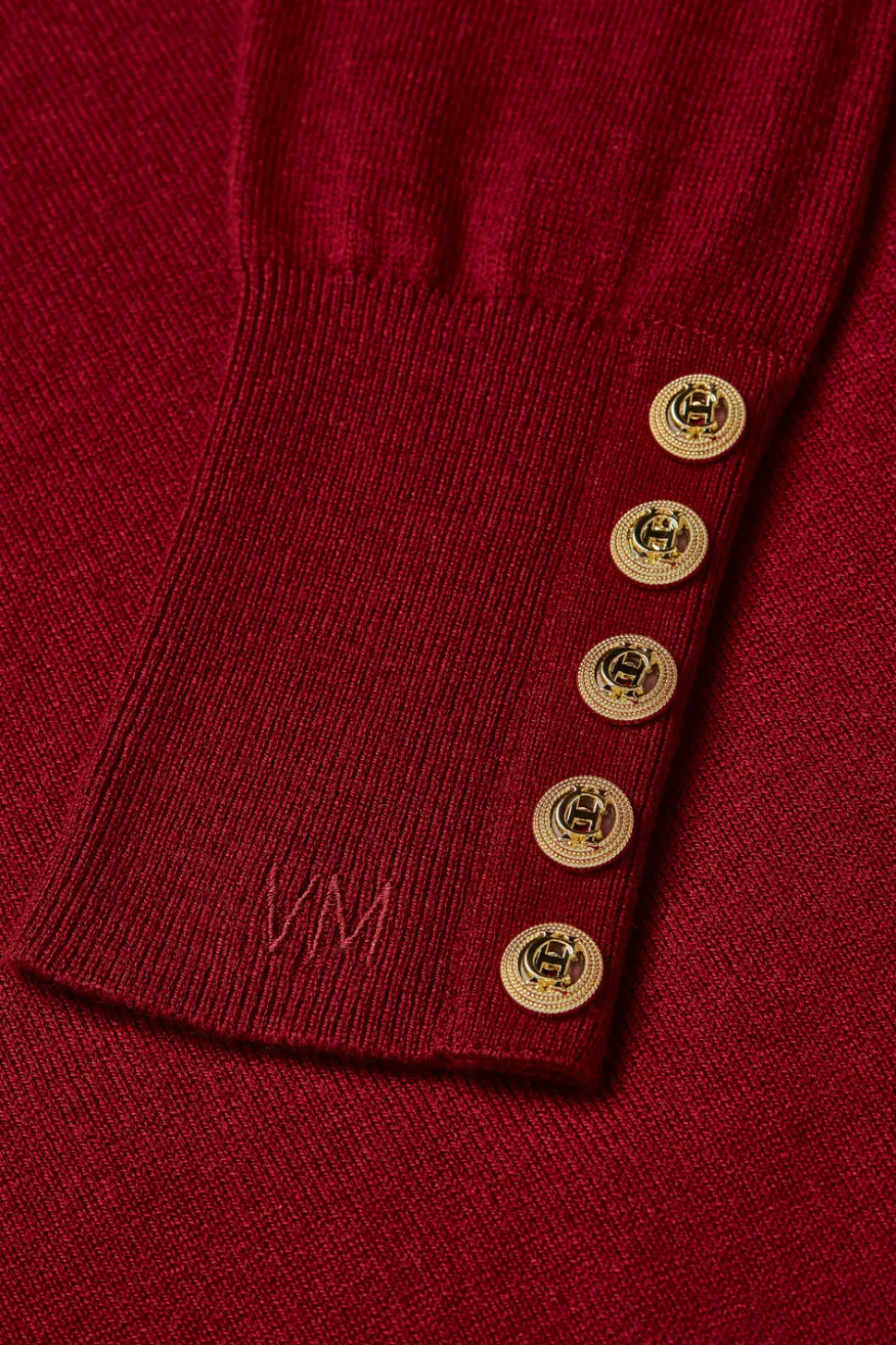 Victoria Cashmere Roll Neck