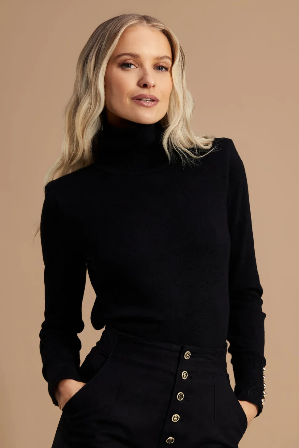 Victoria Cashmere Roll Neck